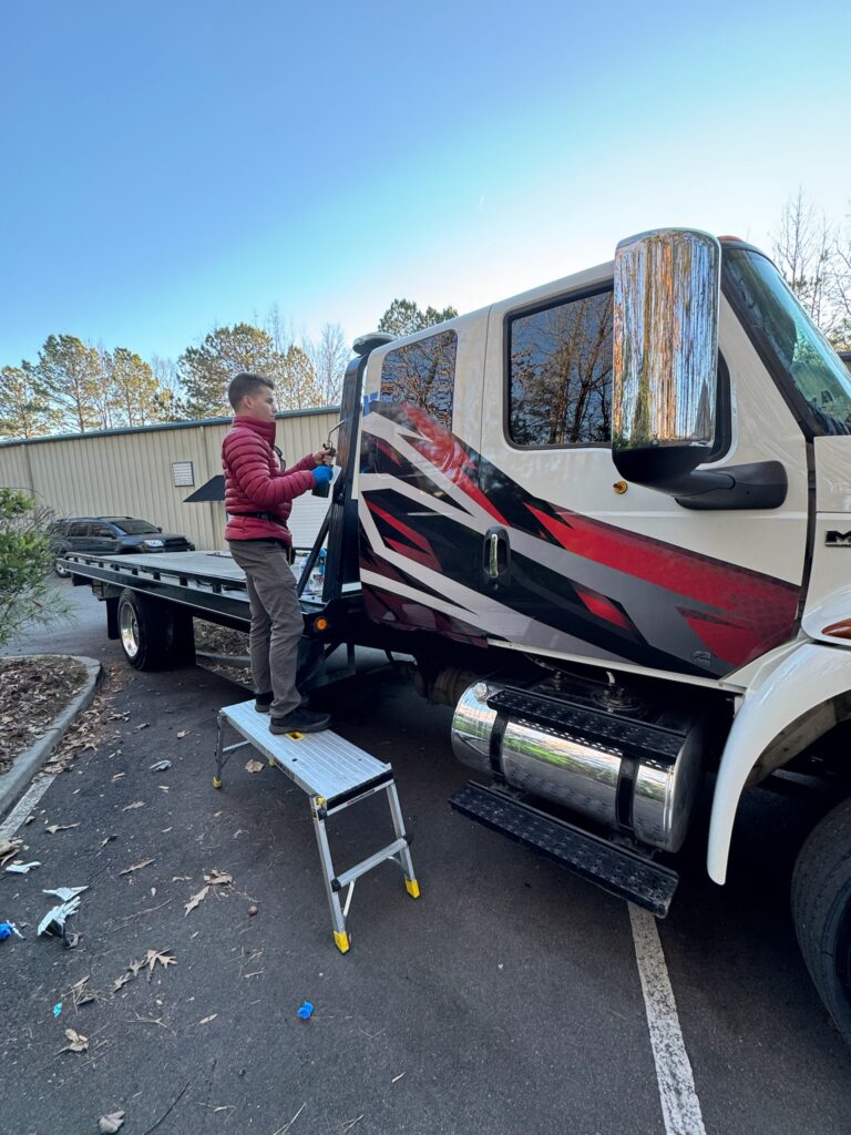 DB6AC7D4-2F03-4EF1-A032-44876B71F09E