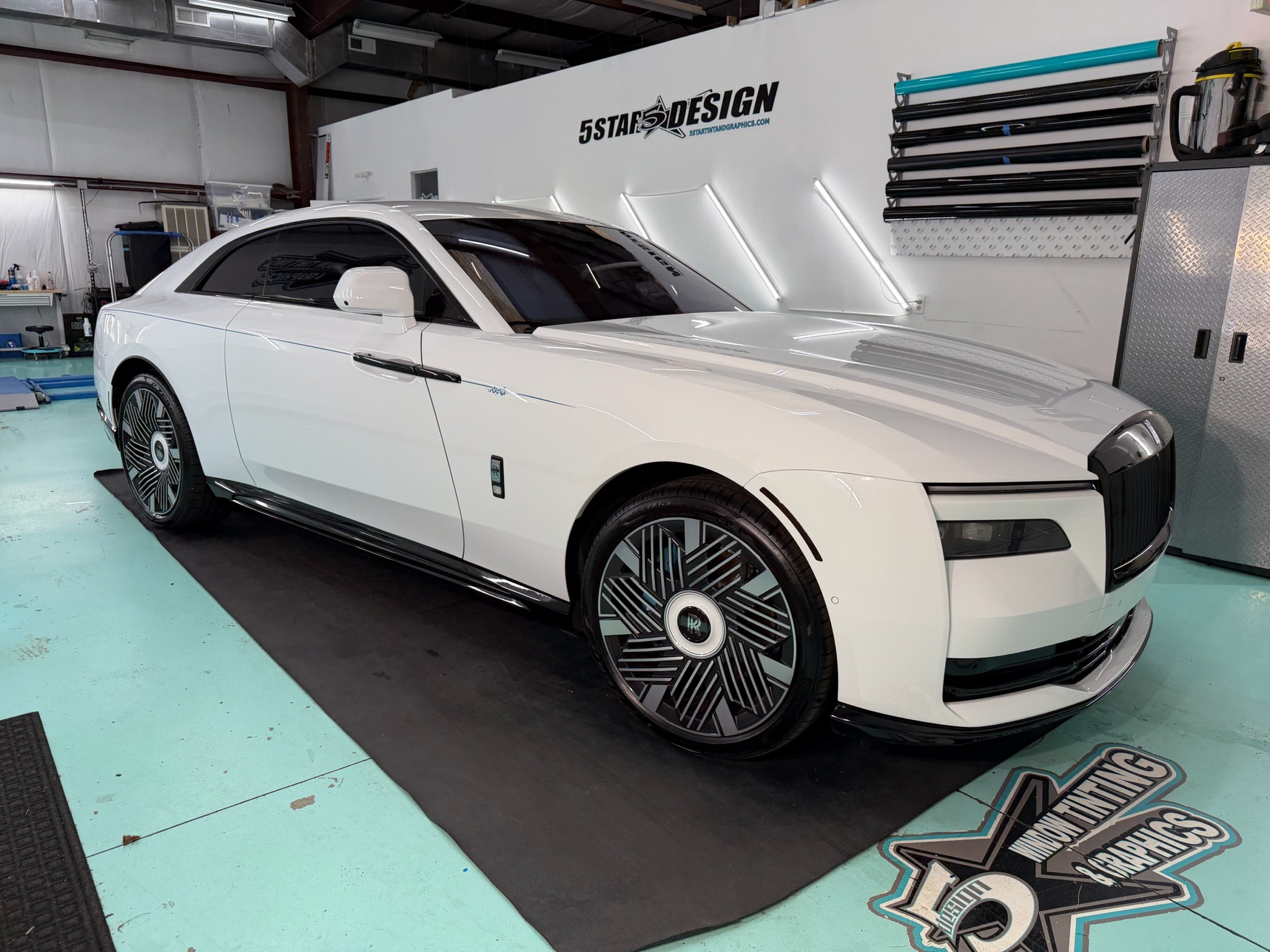 523B7336-0408-452B-8C2D-B7A36494B870