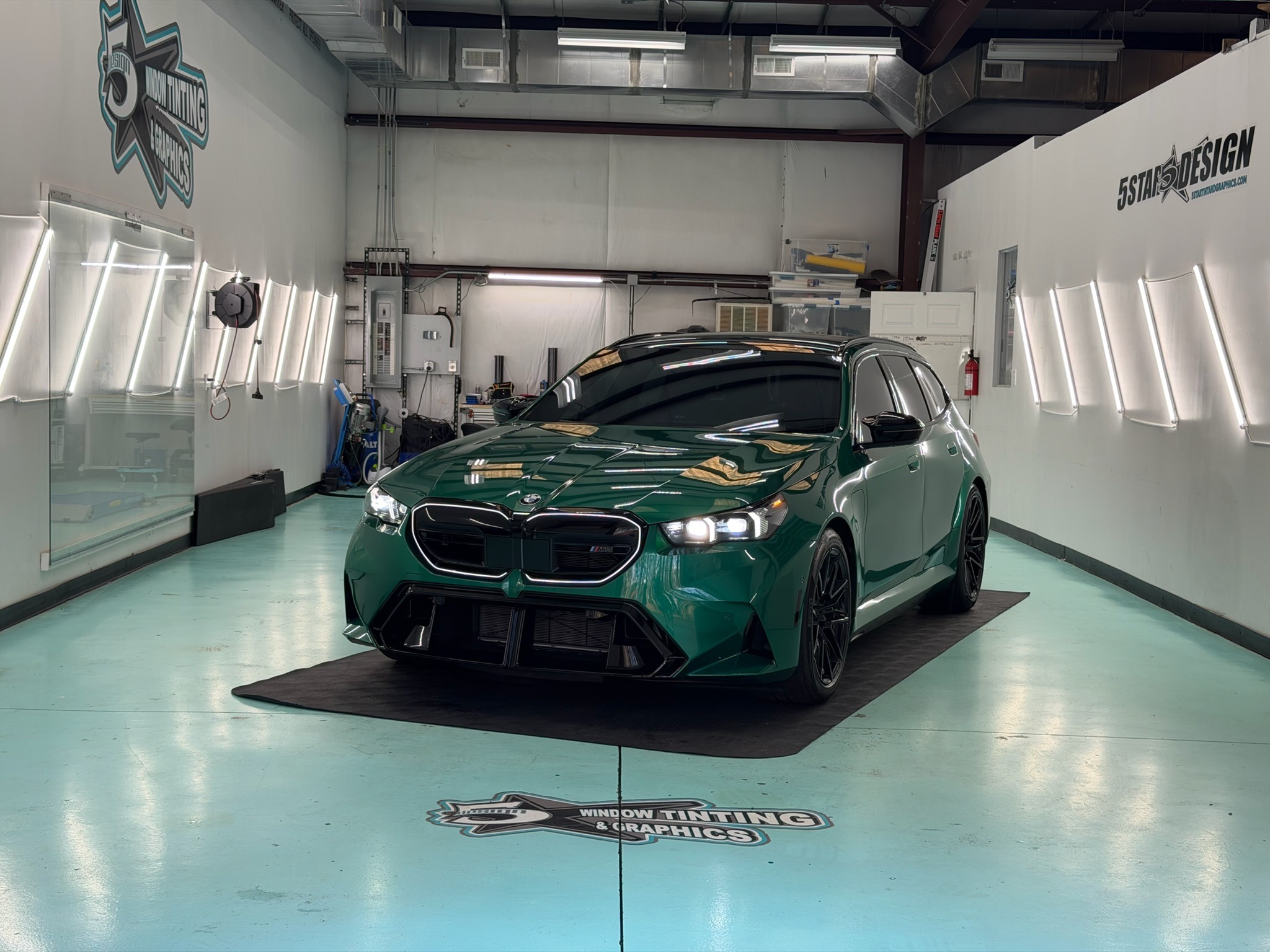 D3D2F316-B0F3-4587-B346-3B9B66E6DB58